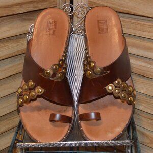 Fitflop 6 Scallop Chocolate Brown Leather Toe Post Sandals EU 37